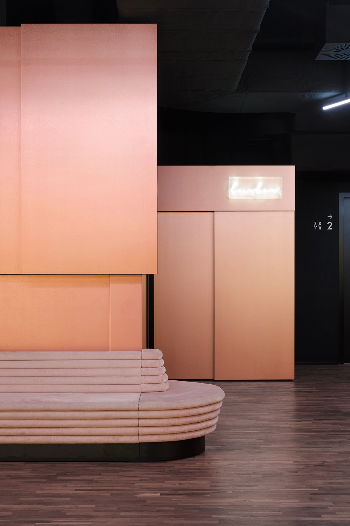 Yorck Kino DELPHI LUX / Batek Architekten Yorck Kino DELPHI LUX / Batek Architekten