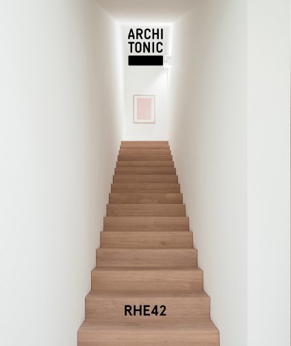 Architonic_RHE42_30/04/21